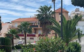 Apartamento Bajo A Avenida de las Yedras